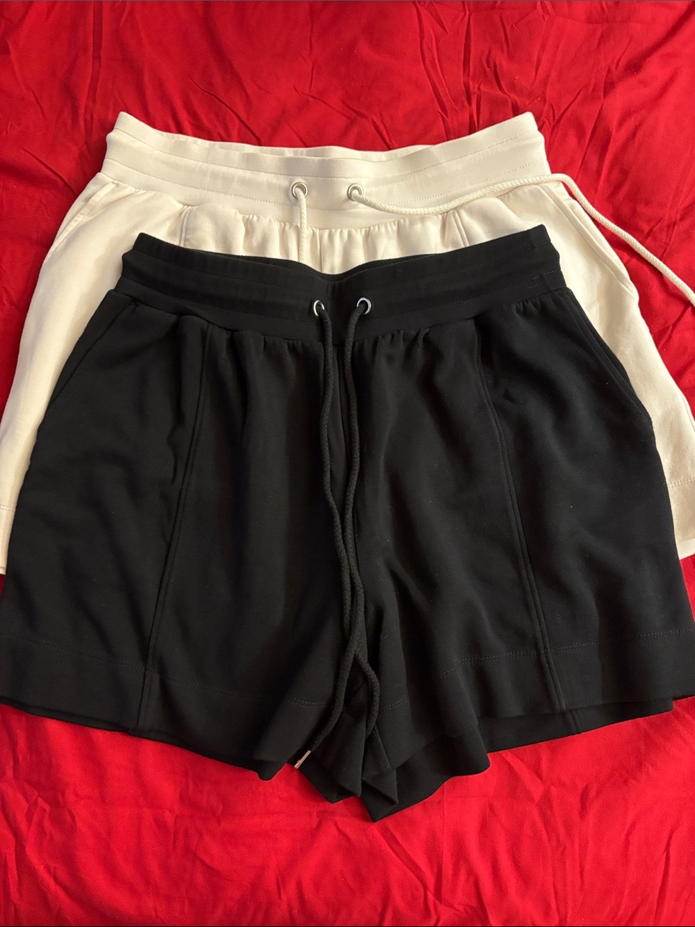 Lou & Gray Everyday Drawstring Shorts — Black and White